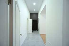 KievApts Pushkinskaya 10