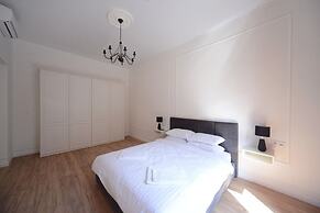 KievApts Pushkinskaya 10
