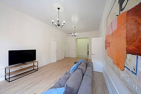 KievApts Pushkinskaya 10