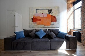 KievApts Pushkinskaya 10