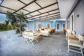 Porto Zorro Beach Hotel