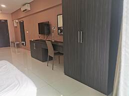 Luxury Deluxe Studios At Mercu Summer Suites