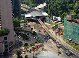 Luxury Deluxe Studios At Mercu Summer Suites