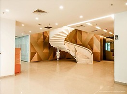 Luxury Deluxe Studios At Mercu Summer Suites