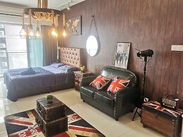 Luxury Deluxe Studios At Mercu Summer Suites