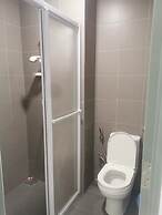 Luxury Deluxe Studios At Mercu Summer Suites