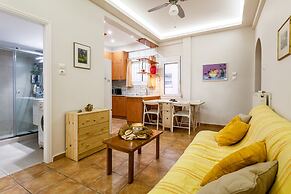 Zografou Hidden Gem - Athens Charming Home