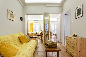 Zografou Hidden Gem - Athens Charming Home