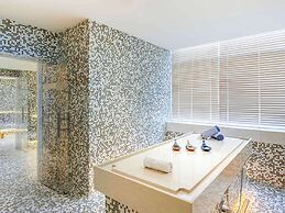 Pullman Doha West Bay