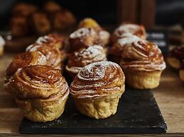 Pullman Doha West Bay