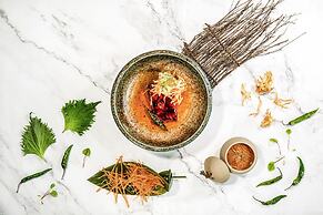 Pullman Doha West Bay