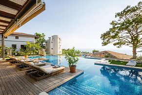 Melanippe Relaxing Hotel - Adults Only