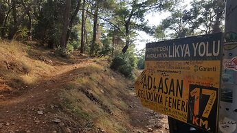 Melanippe Relaxing Hotel - Adults Only