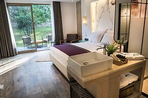 Melanippe Relaxing Hotel - Adults Only