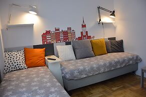 Labo Apartment Metro Plocka