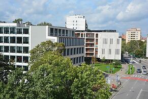 Labo Apartment Tamka