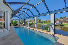 Almeria Court Pool Home