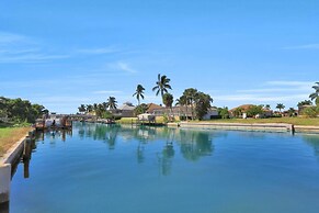 Almeria Court Pool Home