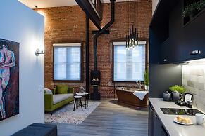 48 King West Boutique Hotel