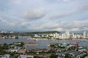 Classy 1 Bedroom Pool & Gym near Downtown