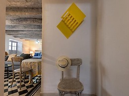 Elegant 1 Bedroom Near San Pedro Church