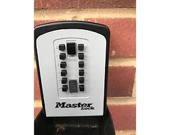 Queens Road Rental - Winchester Accommodation