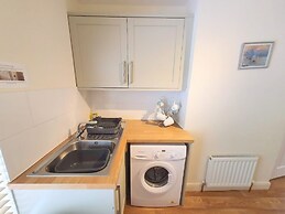 2-bed Flat With Superfast Wi-fi DW Lettings 29br