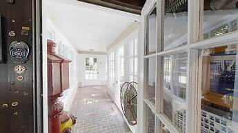 Howarth House B&B