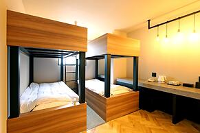 HOTEL 3o'clock TENNOJI