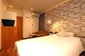 HOTEL 3o'clock TENNOJI