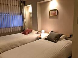 HOTEL 3o'clock TENNOJI