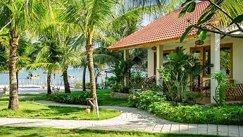 Naomi Resort