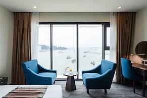 Muong Thanh Grand Bai Chay Hotel