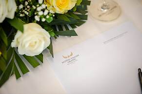 Muong Thanh Grand Bai Chay Hotel