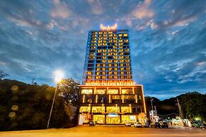 Muong Thanh Grand Bai Chay Hotel
