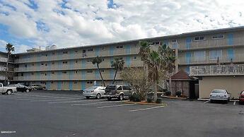 Ocean View Condo Daytona Inn