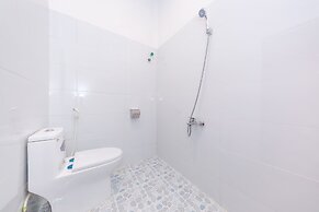 Super OYO 598 Peony Hotel