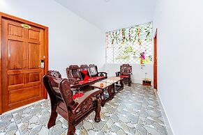 Super OYO 598 Peony Hotel