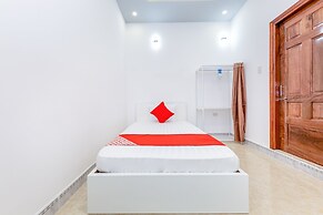 Super OYO 598 Peony Hotel