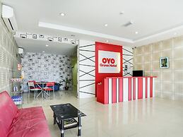 OYO 89583 Grove Hotel