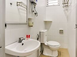 OYO 89583 Grove Hotel