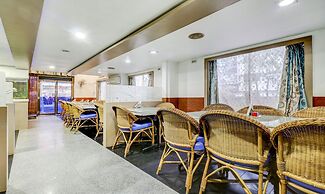 Itsy Hotels Ammu Regency