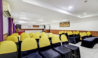 Itsy Hotels Ammu Regency