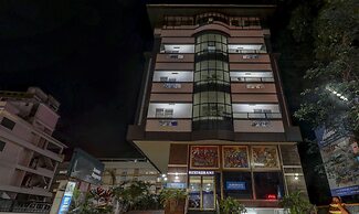 Itsy Hotels Ammu Regency
