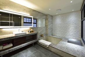 Shine Mood Resort Yuanli