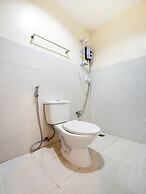 OYO 490 V-cat Apartelle