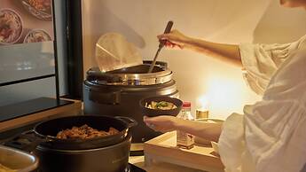 Lequ Okinawa Chatan Spa & Resort