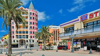 Lequ Okinawa Chatan Spa & Resort