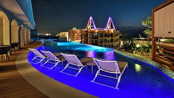 Lequ Okinawa Chatan Spa & Resort