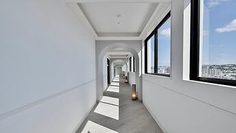 Lequ Okinawa Chatan Spa & Resort